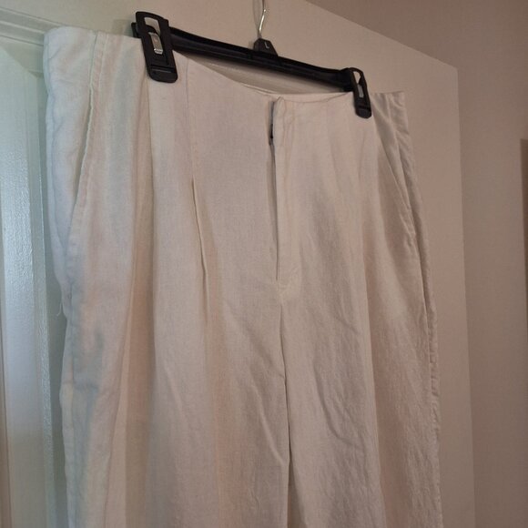 A New Day Pleated Linen Ankle Slacks - Picture 2 of 5